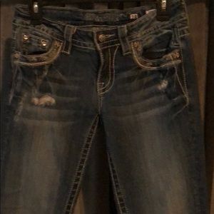 Miss Me Skinny Size 28